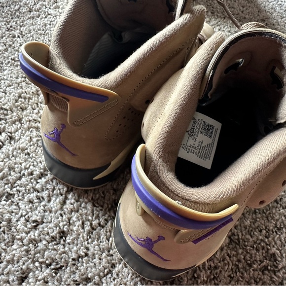 SHOES - Picture 13 of 13